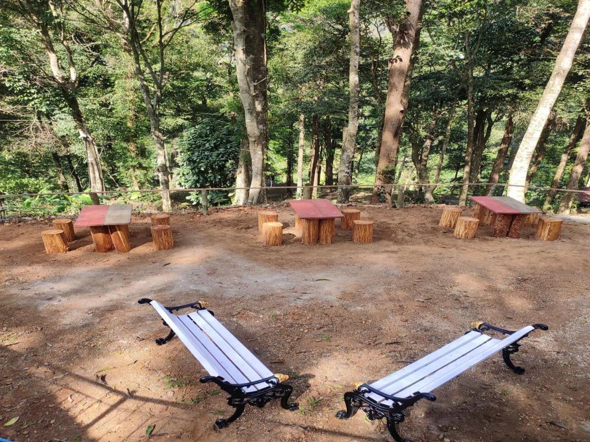 מלון מדיקרי Qexperiences Coorg מראה חיצוני תמונה